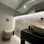 Lorenzo X Casa Norte