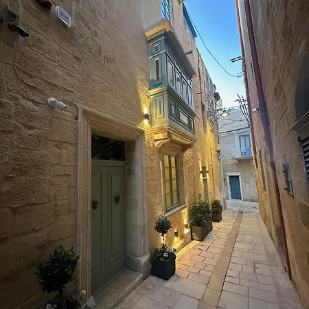 Lorenzo X Casa Norte